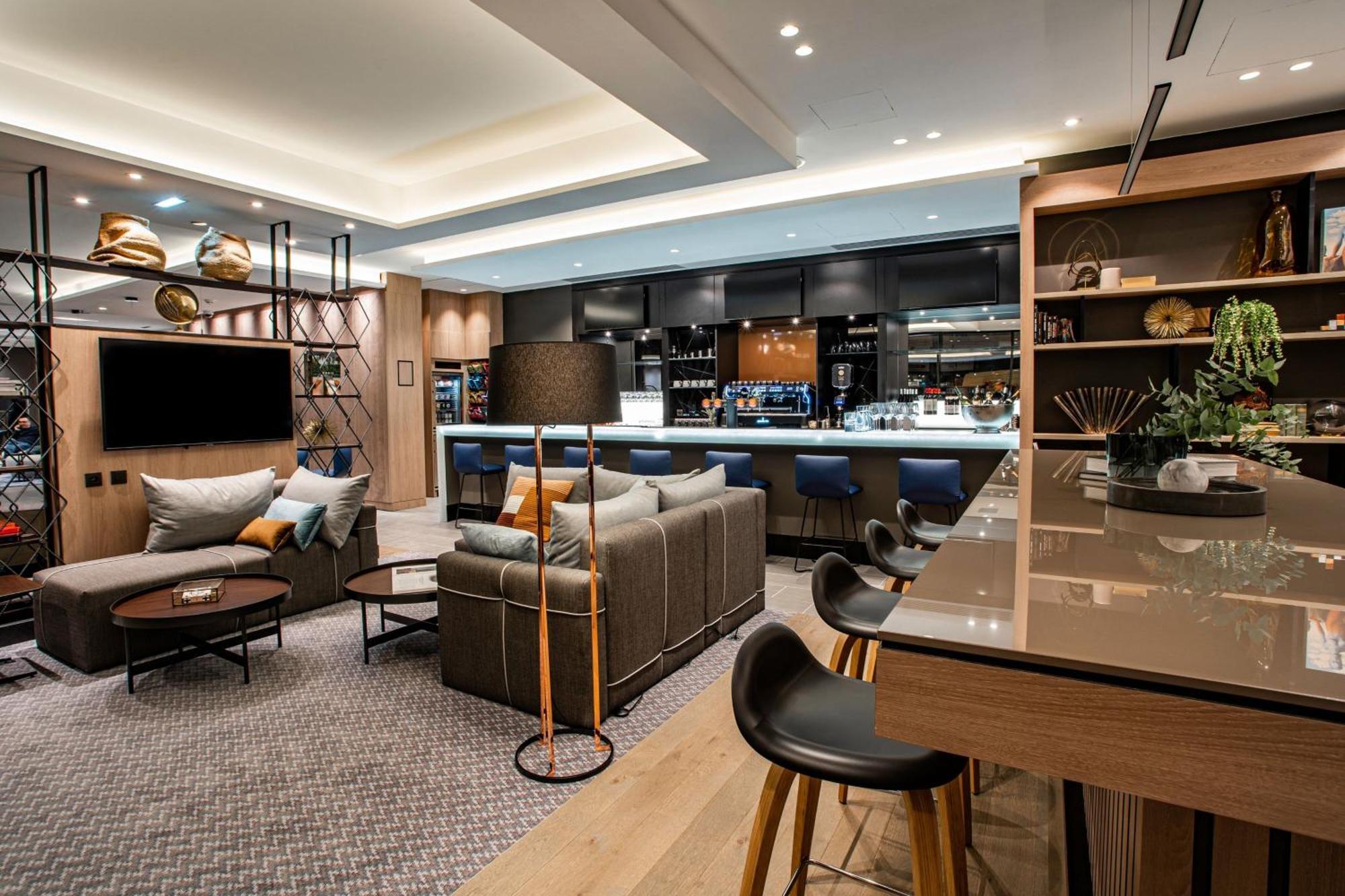 Courtyard By Marriott Paris Porte De Versailles Issy-les-Moulineaux Exterior foto